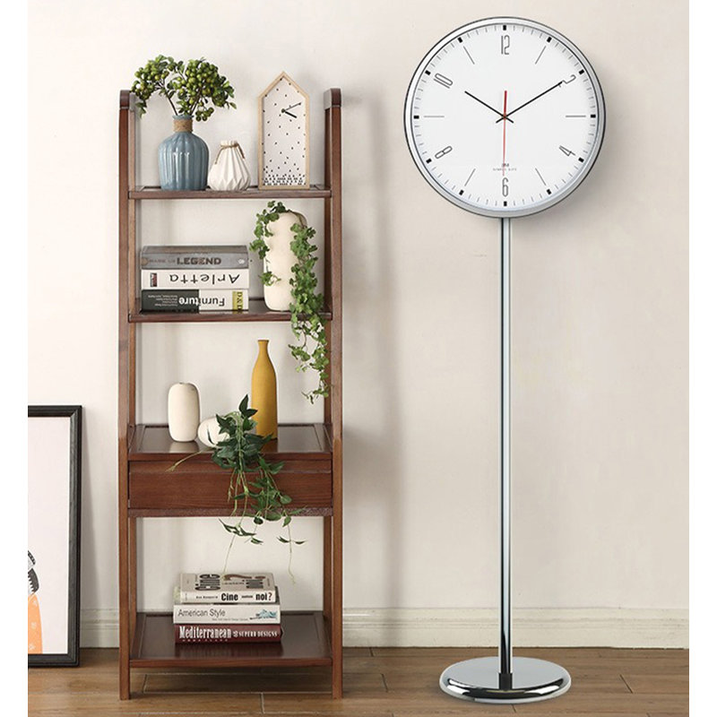 Horloge de plancher en métal minimaliste