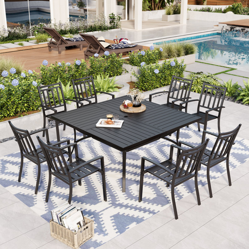 Ensemble repas extérieur pour 8 personnes