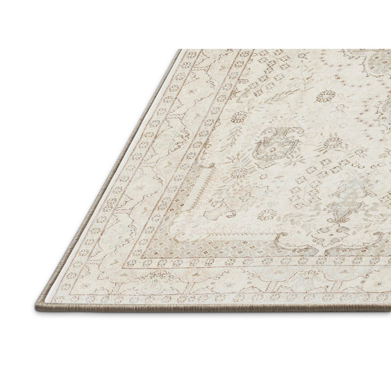Oriental Indoor Rug, Rectangle 5' x 8'