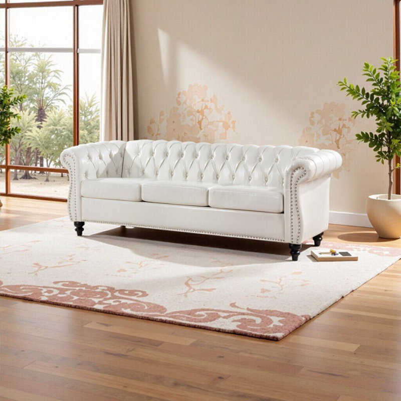 Élégant canapé Chesterfield à accoudoirs roulés de 84,65 po en cuir de polyuréthane blanc intemporel pour des espaces de vie confortables