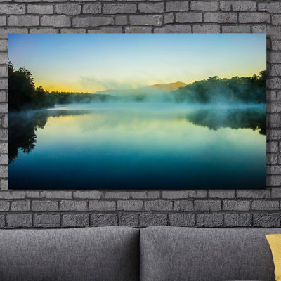 «Julian Price Lake in the Blue Ridge Mountains», reproduction de photo sur toile tendue