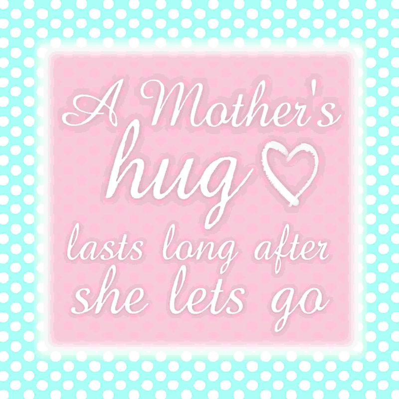 A Mothers Hug, H 12 po x l 12 po
