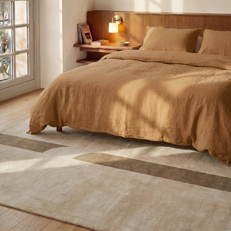 Bhati Hand-loomed Wool Rug, Rectangle 5' x 8'