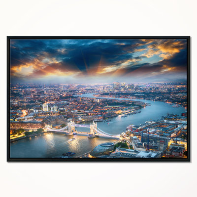Photographie aérienne sur toile «Aérien View of London at Dusk»