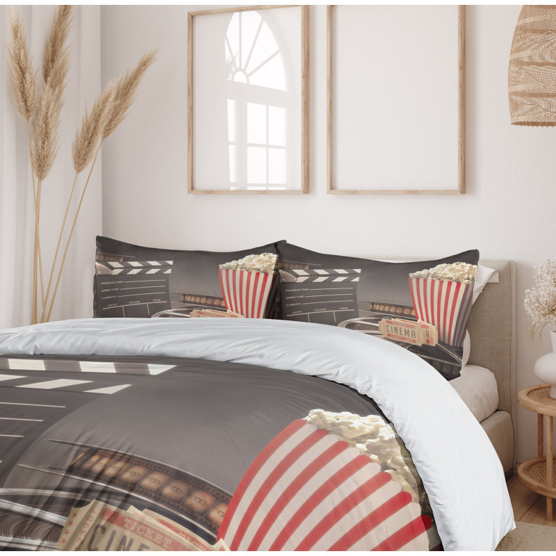 No Duvet Cover, California King Duvet Cover + 2 Standard Shams