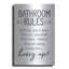 «Bathroom Rules» par Lettred & Lined, art mural en métal-159192019