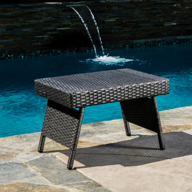 SALEM PE WICKER SNACK TABLE