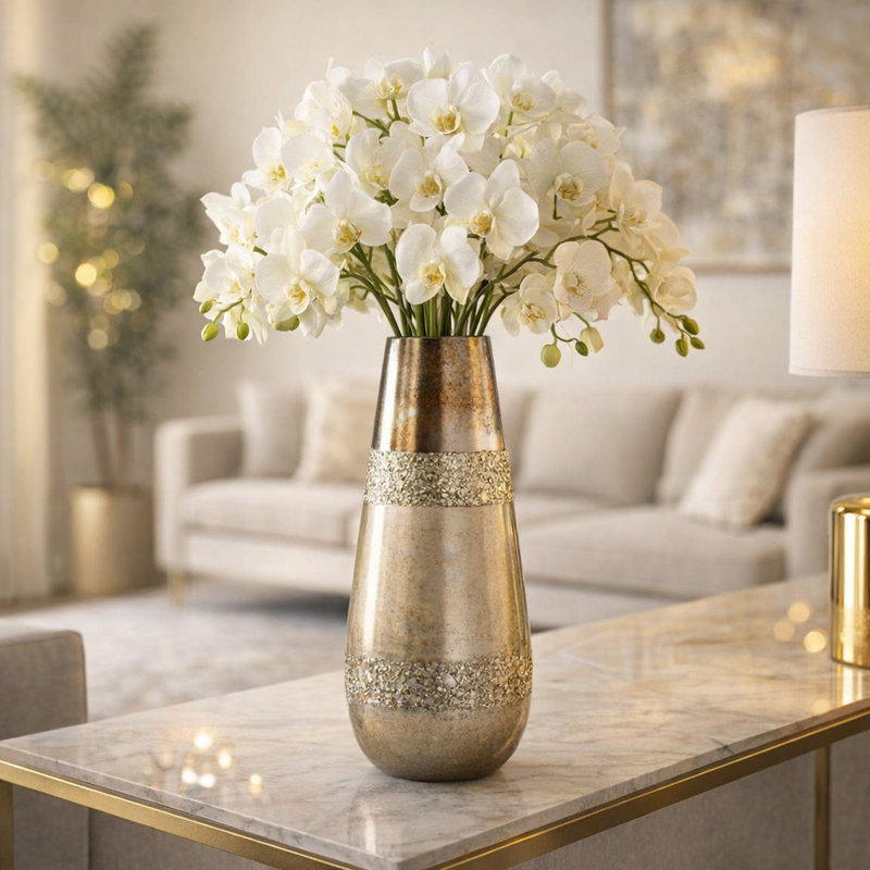 Vase en verre avec un élégant design glamour et une touche décorative texturée pour un look moderne et élégant
