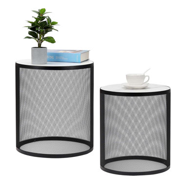 Tables d'appoint rondes en métal Ronaya