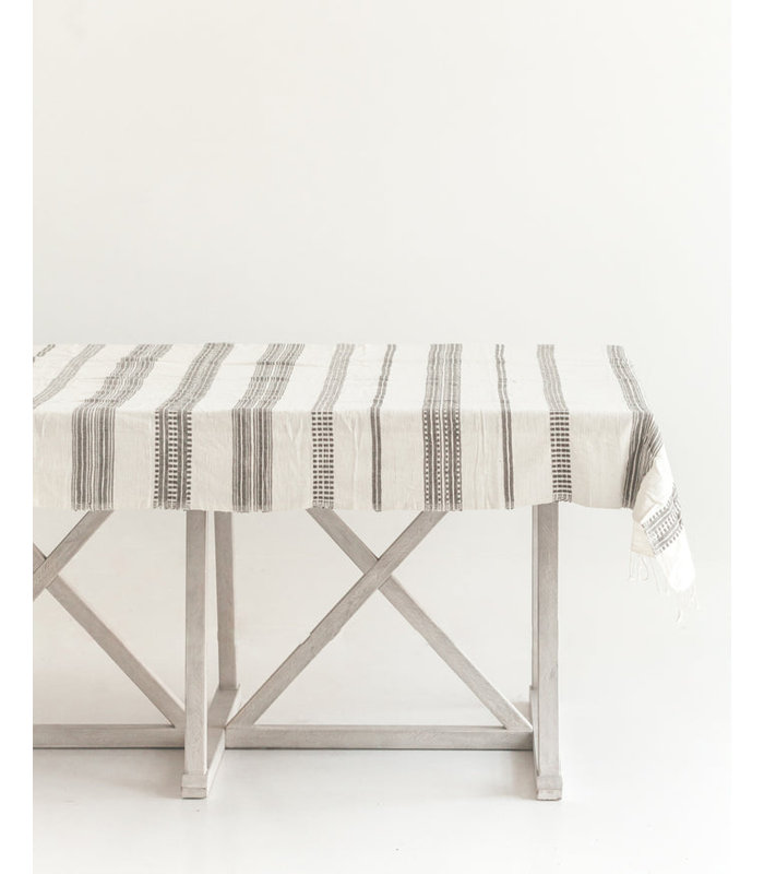 Nappe Aden, Gris