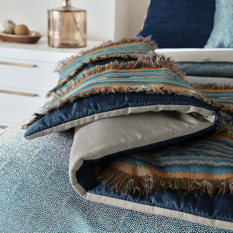 Montaigne Abstract Bed Runner, King