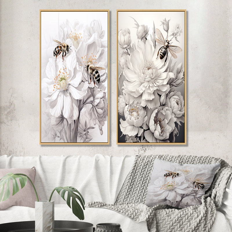 «White and Black Buzzing Bees Flowers I - Insectes & Bugs», ensemble de 2 reproductions d'art sur toile, Cadre flottant brun