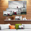 « tendance mode on car », reproduction de photo sur toile tendue-18438812