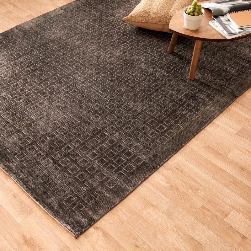 Alyxandra Viscose Geometric Indoor Rug, Rectangle 5'6" x 8'6"