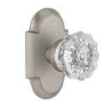 Cottage Plate with Crystal Door Knob