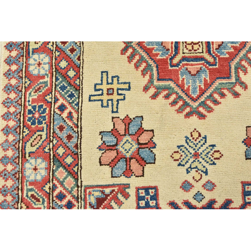 Tapis 2 pi 9 po x 15 pi