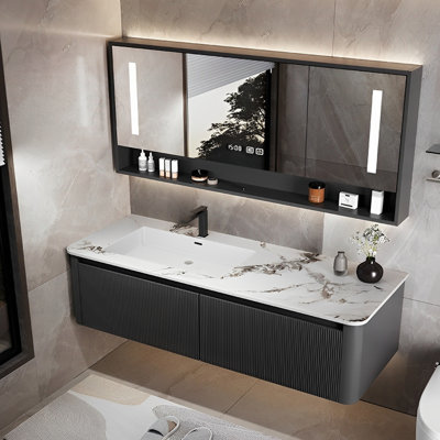 Armoire de salle de bain française