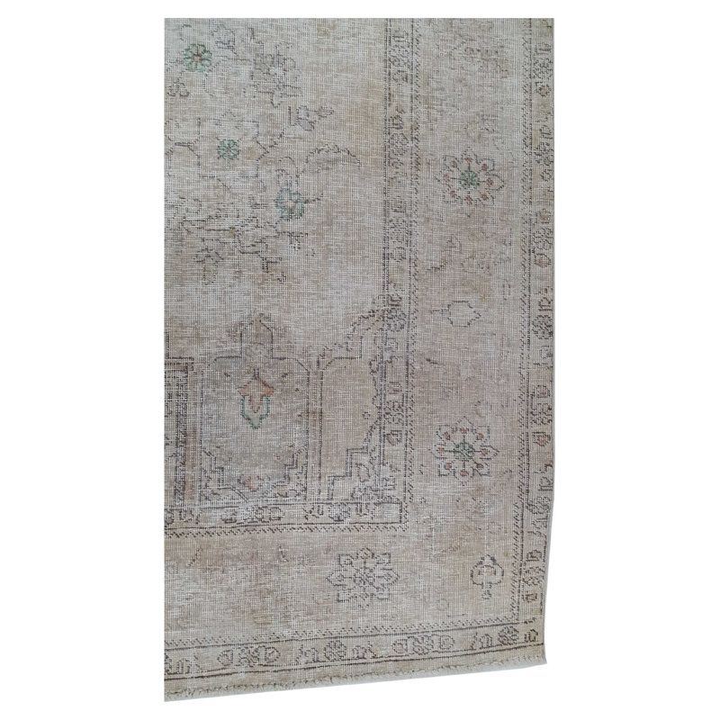 One-of-a-Kind Oriental Hand-Knotted Rectangle 7" x 10" Wool Area Rug in Beige/Ivory