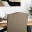 Chaise parsons rembourrée en tissu brun clair Paska