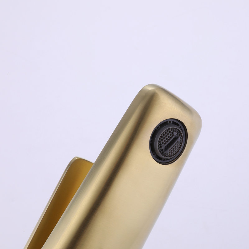 Single-handle Bathroom Faucet, Brushed Gold
