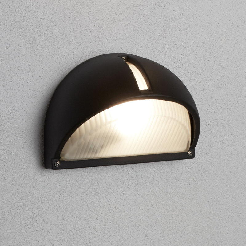 Alvaro 16cm H Outdoor Flush Mount