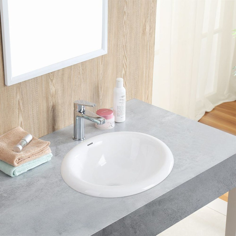 Lavabo de salle de bain encastré en porcelaine 17 po x 15 po