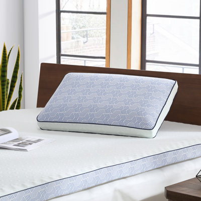 Gel Memory Foam Medium Cooling Pillow