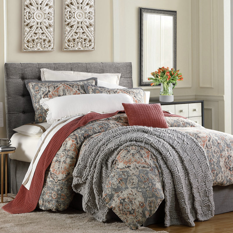 Full Gray Cotton Comforter Set with Edge Embellishment