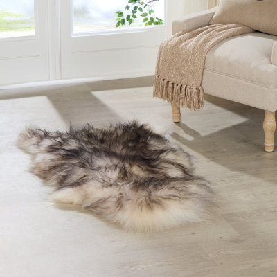 Sheepskin Standard 152.4cm X 228.6cm Area Rug