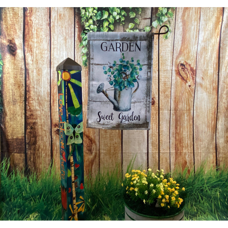 18 in. H x 12 in. W Polyester Garden flag