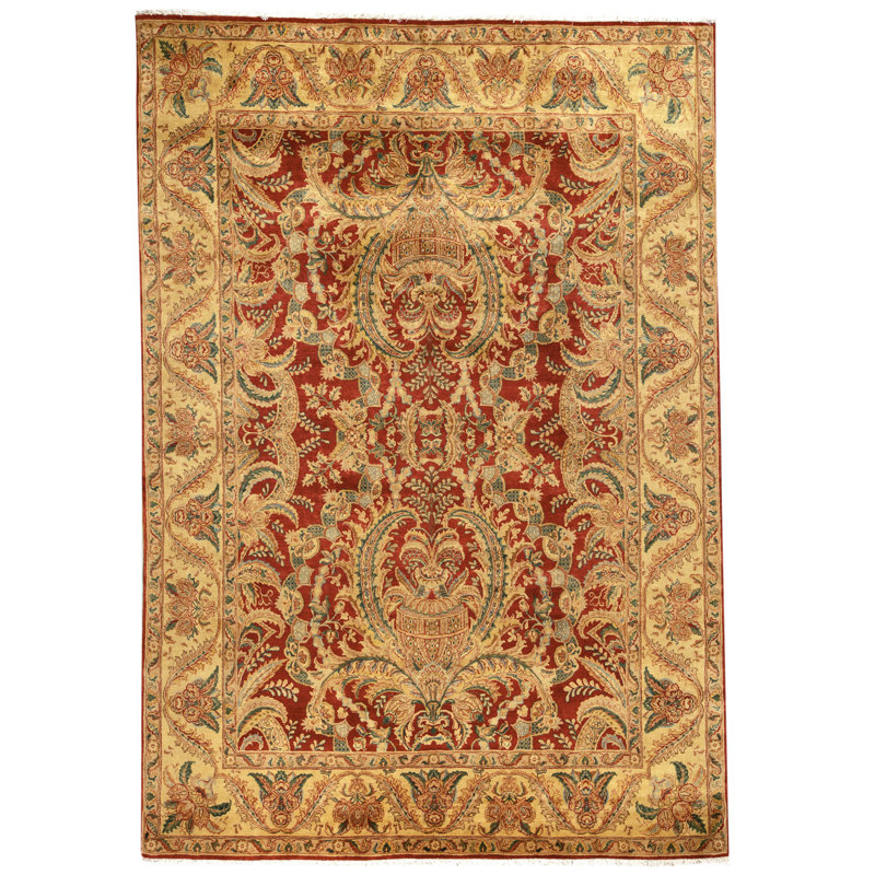 Tapis rouge et or noué à la main de haute qualité