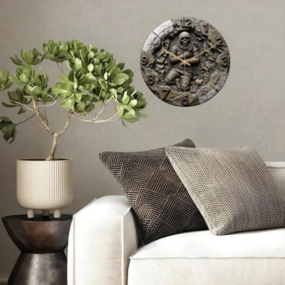 Horloge murale en verre 12 po Mummy