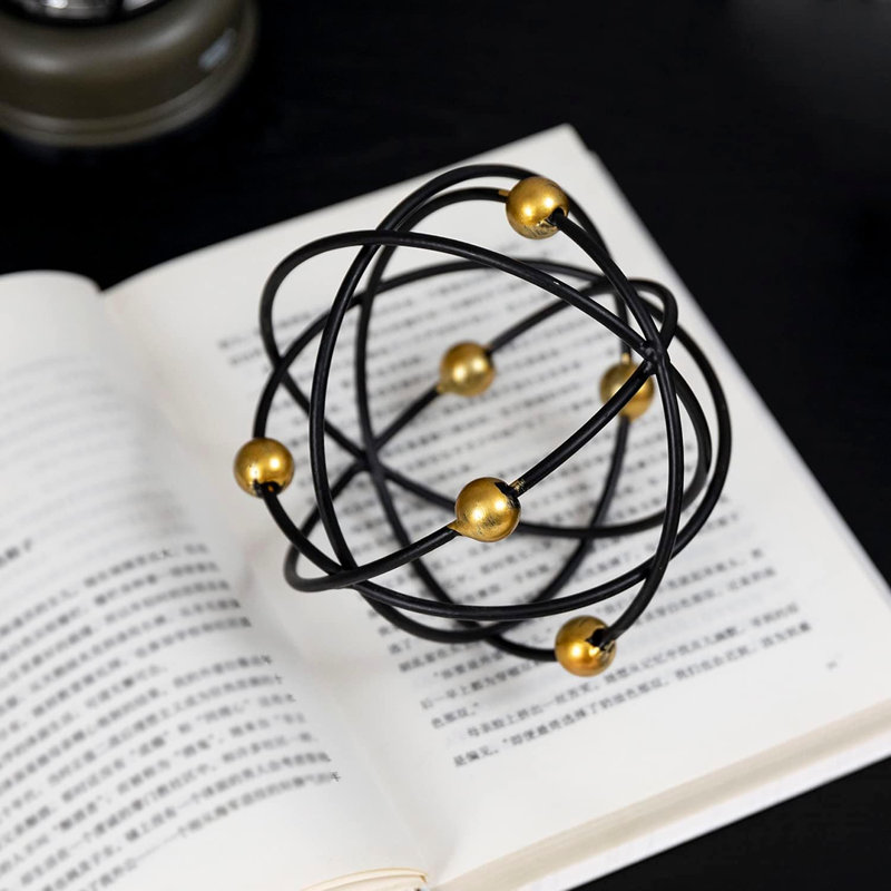 Metal decorative sphere