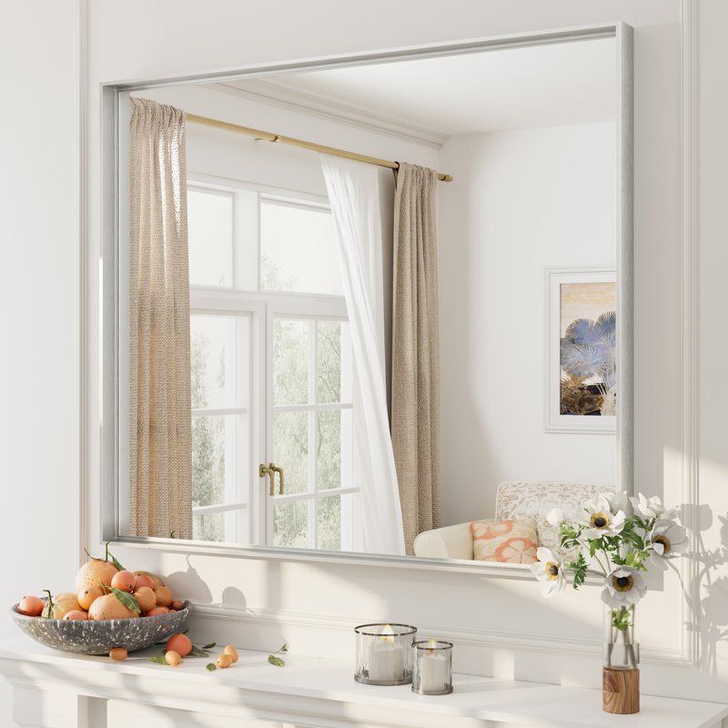 Miroir mural Aevar, 36 po x 30 po, Argent brossé