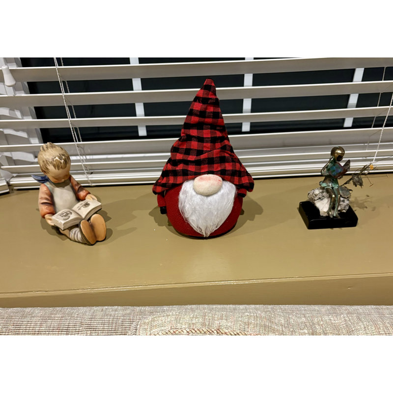 Gnome debout debout