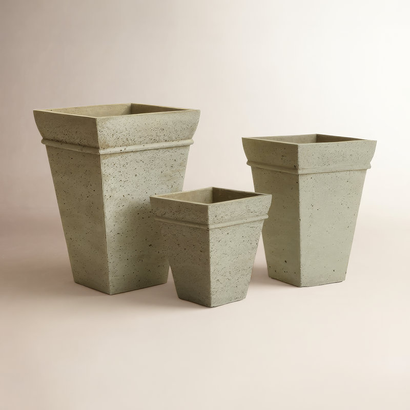 Pot Planter, 21.5" H x 14.75" W x 14.75" D