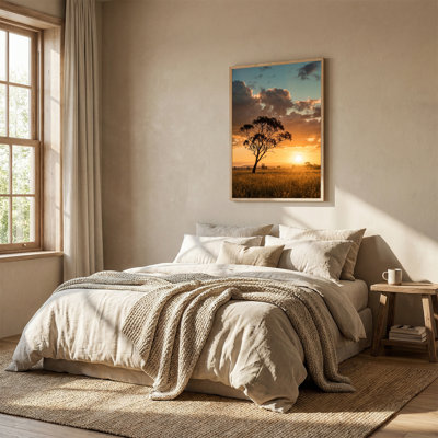 «Solitaire Tree Silhouette in Golden Sunset Sky», art mural sur toile