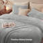 Ensembles d'édredon pour grand lit - 3 pièces de literie en molleton gris clair moelleux, esthétique rayée confortable pour les chambres modernes et les chambres d'amis, décoration intérieure de luxe toutes saisons-110437409-105492178