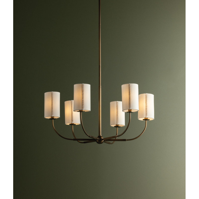 Teddy Chandelier, 30