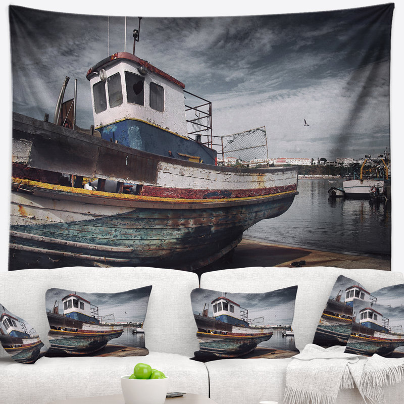 Tapisserie pour bateau de pêche old, H 78 po x l 92 po