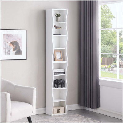 Bibliothèque ultra-mince à 8 couches réglables avec une bordure ondulée, qui est plus agréable esthétiquement, convient aux bibliothèques hautes et étroites, d'exposition et multifonctionnelles dans les bureaux à domicile