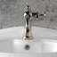 Robinet de salle de bain à poignée simple 1 trou Kingston Brass-105627328