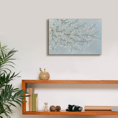 Art mural épique «Apple Blossom Time» par Wellington Studio