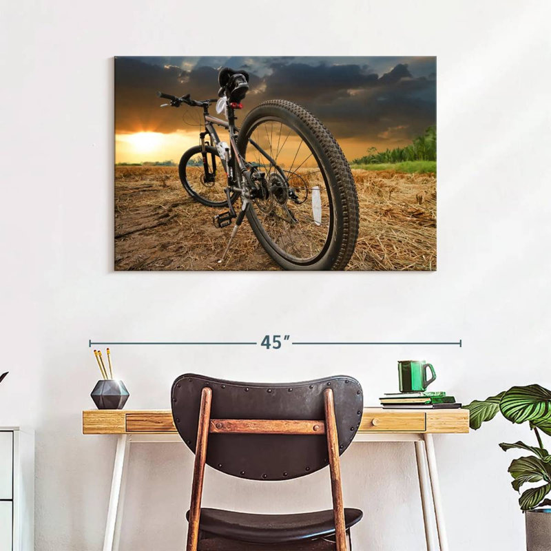 Coucher de soleil Mehar au-dessus d'un vélo, H 26 po x l 39 po