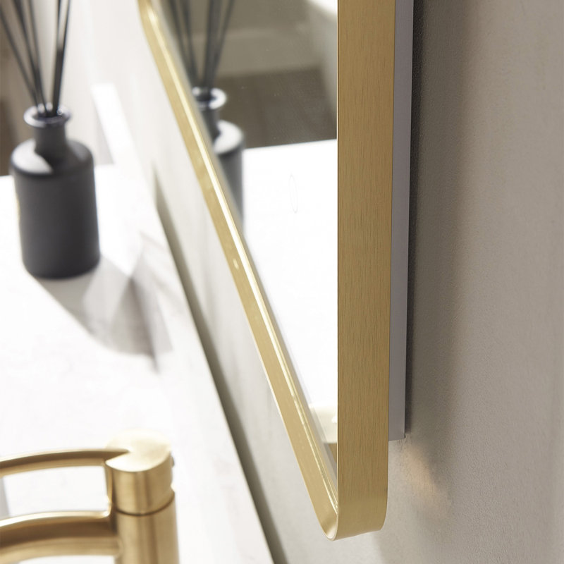 Miroir de salle de bain Ortegon, Or brossé, 32 po x 24 po