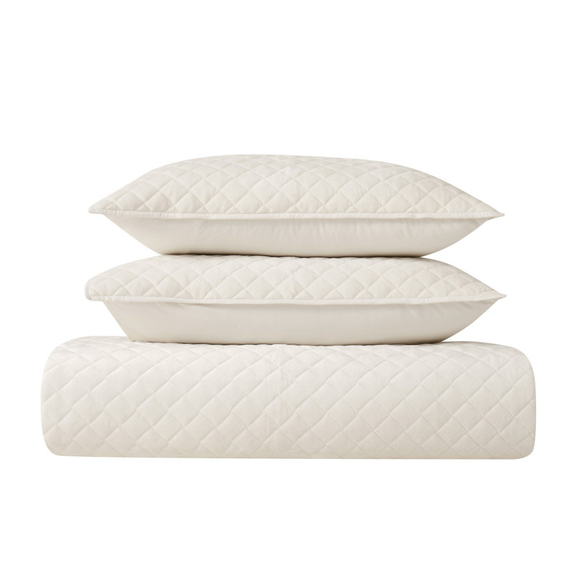 Ivory Velvet Twin Quilt Set with Reversible Shams