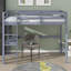 Lit mezzanine simple surélevé en bois d'hévéa avec barrière de sécurité intégrée et échelle-470334035