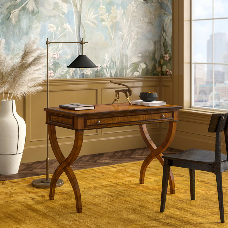 Havana Writing Desk, Carrara