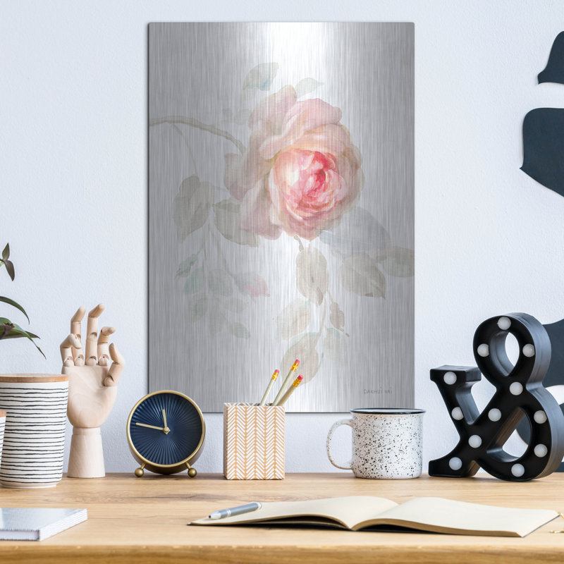 Art mural en métal House of Hampton® «Gentle Rose 1» par Danhui Nai, H 16 po x l 16 po