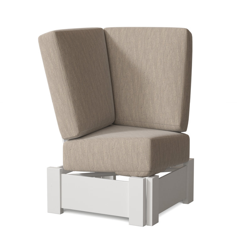 Chaise de patio avec coussins Cherin